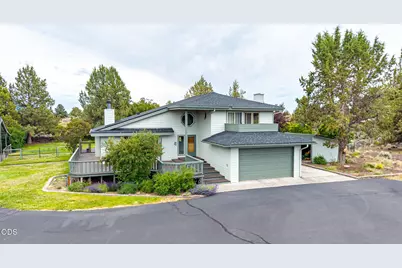 61670 Somerset Drive, Bend, OR 97702 - Photo 1