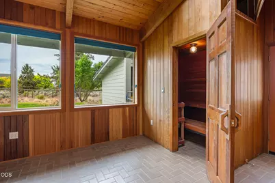 61670 Somerset Drive, Bend, OR 97702 - Photo 22