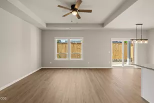 2217 Piazza Dr, Medford, OR 97501 - Photo 10