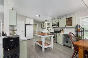 12234 Alderwood Dr, La Pine, OR 97739 - Photo 10