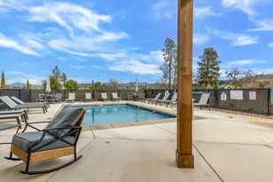 203 Bogey Ln, Eagle Point, OR 97524 - Photo 14