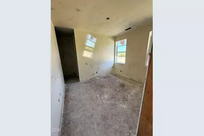 203 Bogey Lane, Eagle Point, OR 97524 - Photo 8