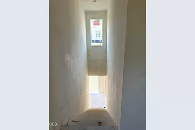 203 Bogey Lane, Eagle Point, OR 97524 - Photo 6