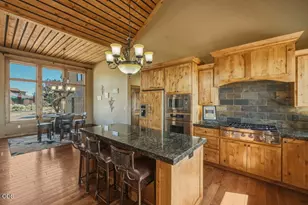 17171 SW Chaparral Dr, Powell Butte, OR 97753 - Photo 8