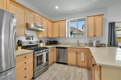 20372 Rocca Way, Bend, OR 97702 - Photo 6