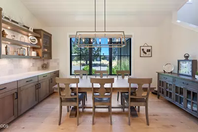 61546 Hosmer Lake Drive, Bend, OR 97702 - Photo 18