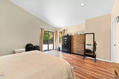1040 Wards Creek Road, Rogue River, OR 97537 - Photo 20