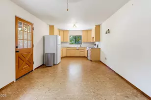 174 Hummingbird Ln, Talent, OR 97540 - Photo 74