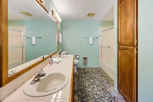 174 Hummingbird Ln, Talent, OR 97540 - Photo 34