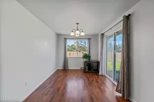 36 Wildwood Dr, Eagle Point, OR 97524 - Photo 8