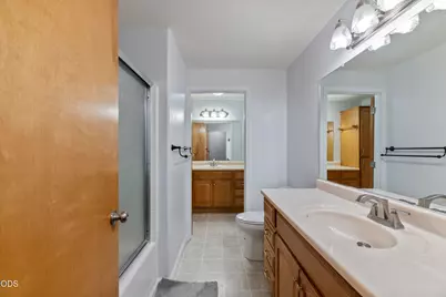 36 Wildwood Drive, Eagle Point, OR 97524 - Photo 6