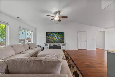 36 Wildwood Drive, Eagle Point, OR 97524 - Photo 12