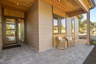 22985 Ghost Tree Lane, Bend, OR 97701 - Photo 6
