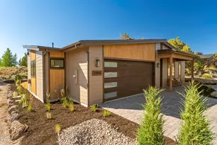 22985 Ghost Tree Ln, Bend, OR 97701 - Photo 4