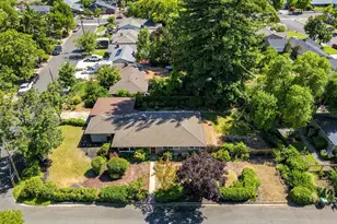 2516 Sandy Terrace, Medford, OR 97504 - Photo 42