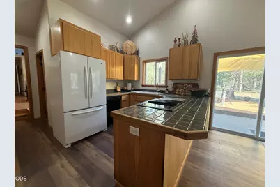 54474 Huntington Road, Bend, OR 97707 - Photo 4