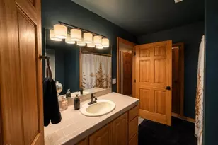 54474 Huntington Rd, Bend, OR 97707 - Photo 12