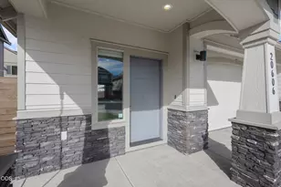 20606 SE Slate Ave, Bend, OR 97702 - Photo 36