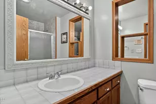 1409 NW Portland Ave, Bend, OR 97703 - Photo 38
