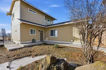 1409 NW Portland Avenue #1 & 2, Bend, OR 97703 - Photo 2