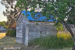 3031 Emerald St, Klamath Falls, OR 97601 - Photo 8