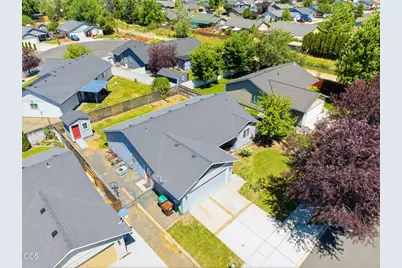 747 NE Black Bear Street, Prineville, OR 97754 - Photo 34