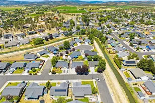 747 NE Blackbear St, Prineville, OR 97754 - Photo 40