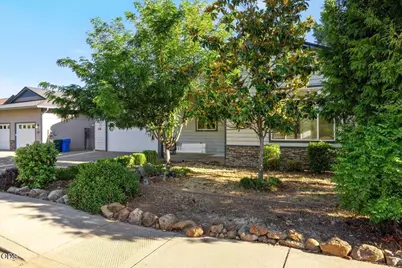 311 Hanby Lane, Cave Junction, OR 97523 - Photo 2