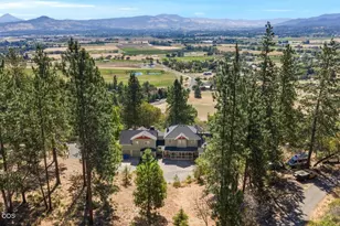 4303 Tami Ln, Central Point, OR 97502 - Photo 46