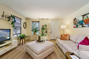 329 N Main St, Ashland, OR 97520 - Photo 4