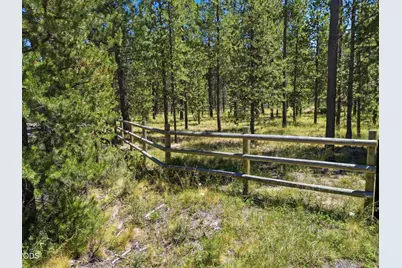 17043 Elsinore Road, Bend, OR 97707 - Photo 14