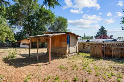 130 Sharon Drive, Phoenix, OR 97535 - Photo 24