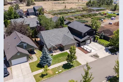 664 NE Providence Drive, Bend, OR 97701 - Photo 32