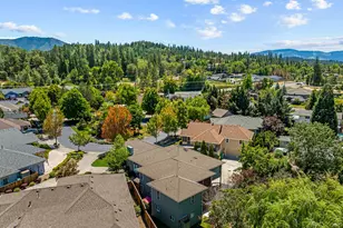 830 SW Bryn Ct, Grants Pass, OR 97527 - Photo 22