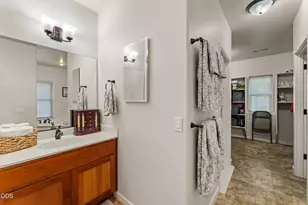 830 SW Bryn Ct, Grants Pass, OR 97527 - Photo 28