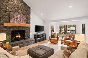 57448 Quartz Mountain Ln, Sunriver, OR 97707 - Photo 2