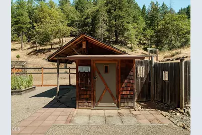 2603 Winona Road, Grants Pass, OR 97526 - Photo 44