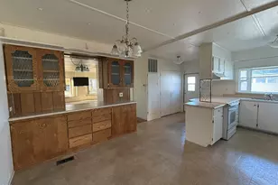 2252 Table Rock Rd, Medford, OR 97501 - Photo 8
