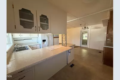 2252 Table Rock Road #SPC 143, Medford, OR 97501 - Photo 10