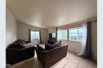 2241 Greensprings Drive #UNIT 10, Klamath Falls, OR 97601 - Photo 6