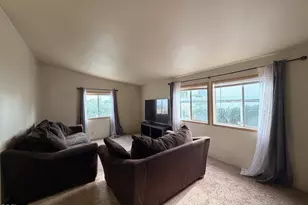 2241 Greensprings Dr, Klamath Falls, OR 97601 - Photo 6