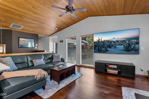 17750 W Core Rd, Sunriver, OR 97707 - Photo 12