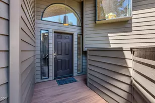 17750 W Core Rd, Sunriver, OR 97707 - Photo 4