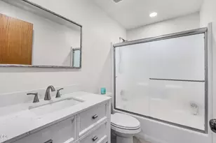 17750 W Core Rd, Sunriver, OR 97707 - Photo 18