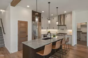 3431 NW Jackwood Pl, Bend, OR 97703 - Photo 16