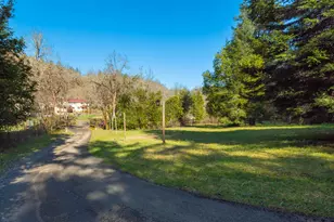 375 Porter Creek Rd, Winston, OR 97496 - Photo 28