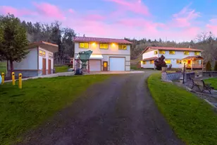 375 Porter Creek Rd, Winston, OR 97496 - Photo 1