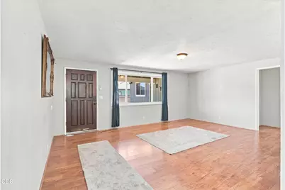 2721 Howard Avenue, Medford, OR 97501 - Photo 6