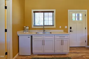 1600 N Second Ave, Gold Hill, OR 97525 - Photo 46