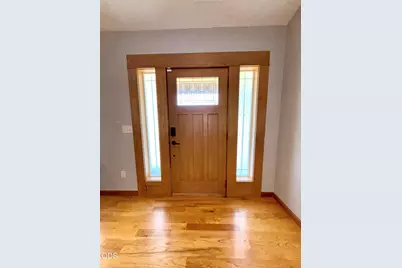 918 Win Way, Eagle Point, OR 97524 - Photo 2
